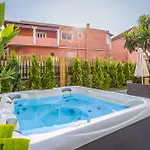 Villa Anastasia *